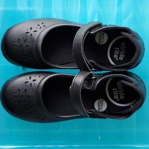 NEW Stride Rite Mary Janes